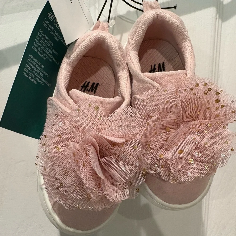 H&M Pink Trainers Sneakers with PomPom Detail Size 4/5